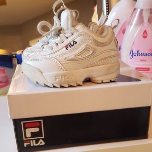 Fila Disruptor II Size 5c